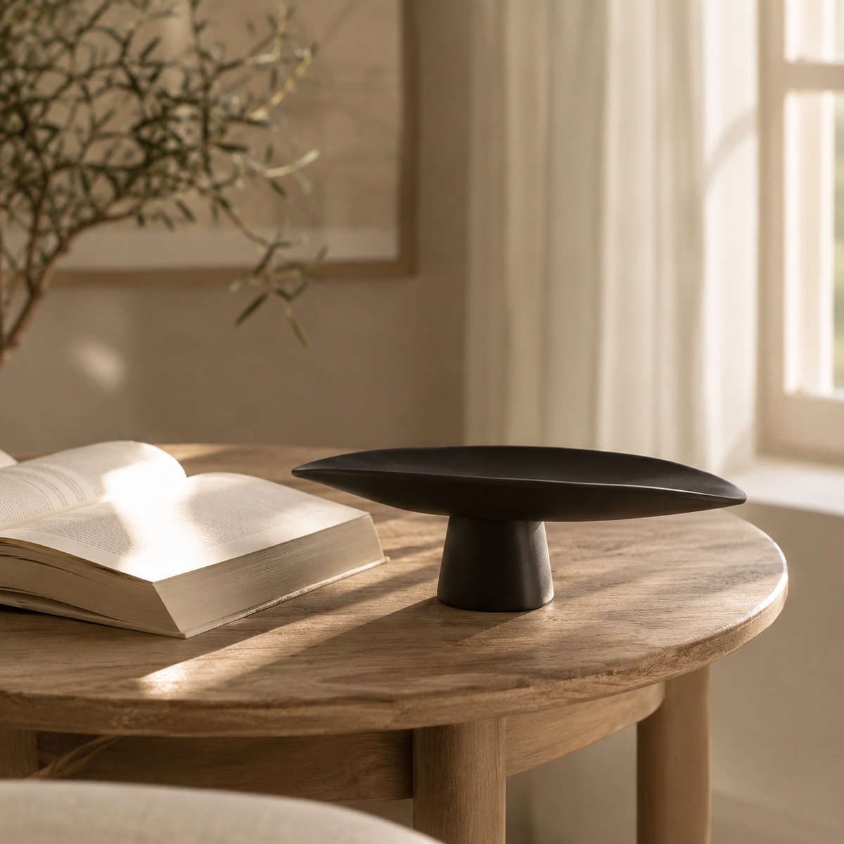 The Aveline Pedestal Tray